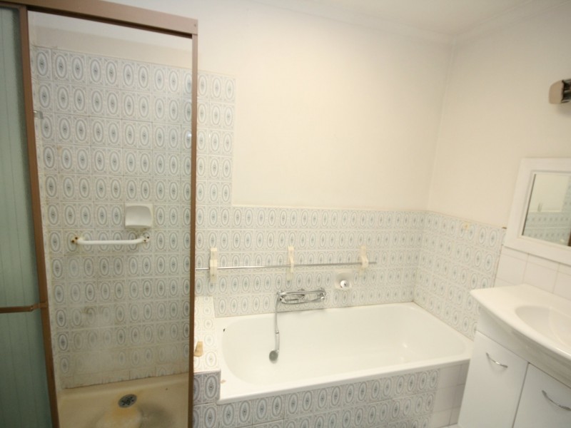 4/27 Ellen Street, Springvale VIC 3171