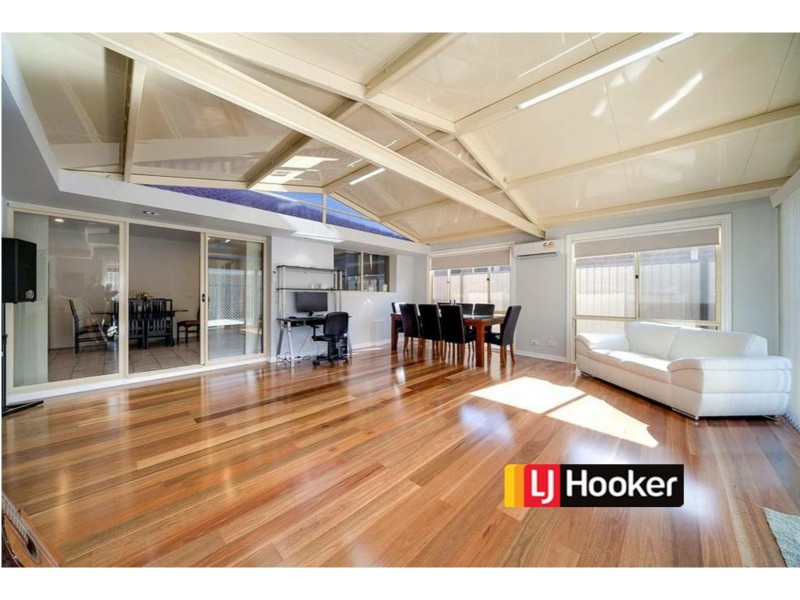 25 SNOWGUM COURT, Keysborough VIC 3173