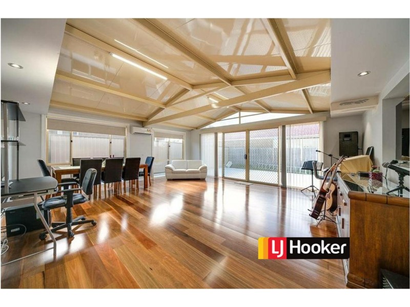 25 SNOWGUM COURT, Keysborough VIC 3173