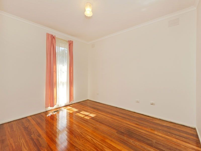 10 Mullum Court, Springvale South VIC 3172