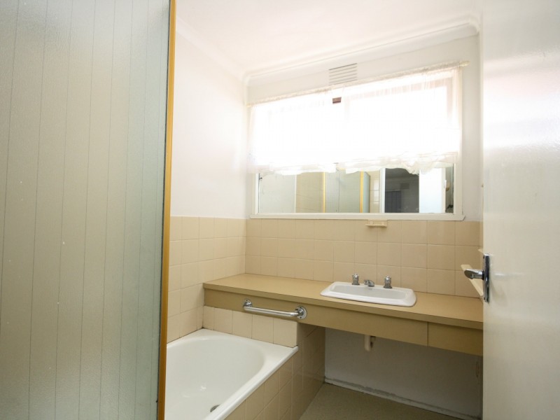 10 Mullum Court, Springvale South VIC 3172