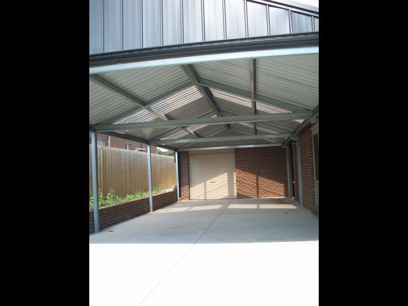 69 Diamond Parade, Skye VIC 3977