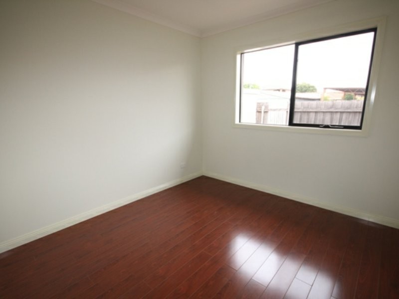 2/44 Victoria Avenue, Springvale VIC 3171