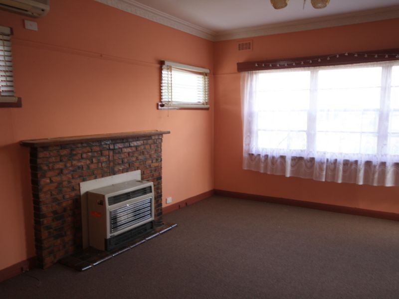 3 STEPHENS AVENUE, Springvale VIC 3171