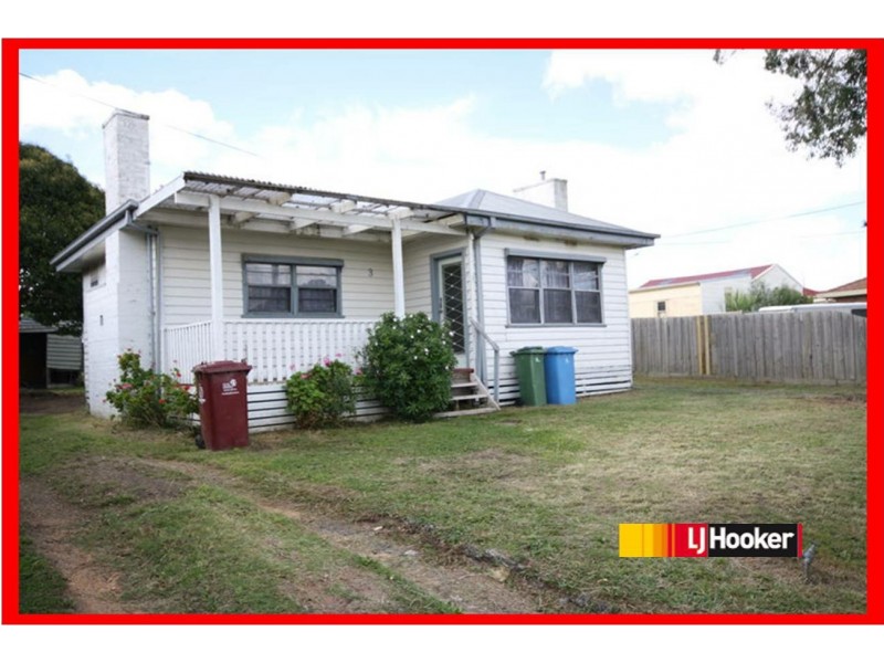 3 STEPHENS AVENUE, Springvale VIC 3171