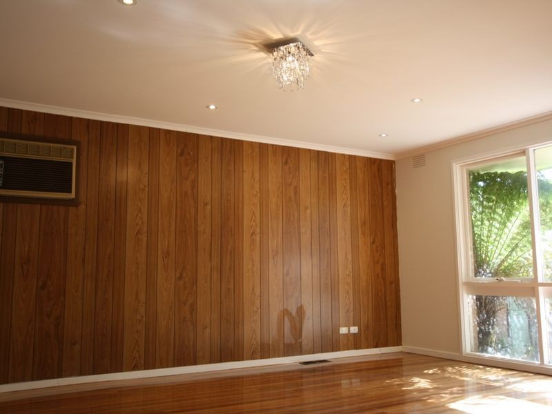 9 GLASSFORD AVE, Springvale South VIC 3172