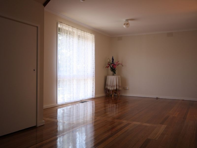 9 GLASSFORD AVE, Springvale South VIC 3172