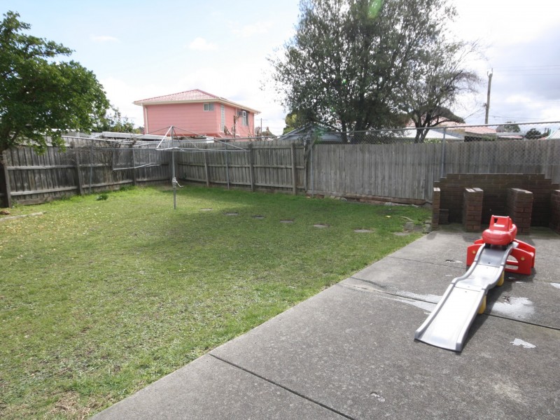 6 Reumah Ct, Noble Park VIC 3174