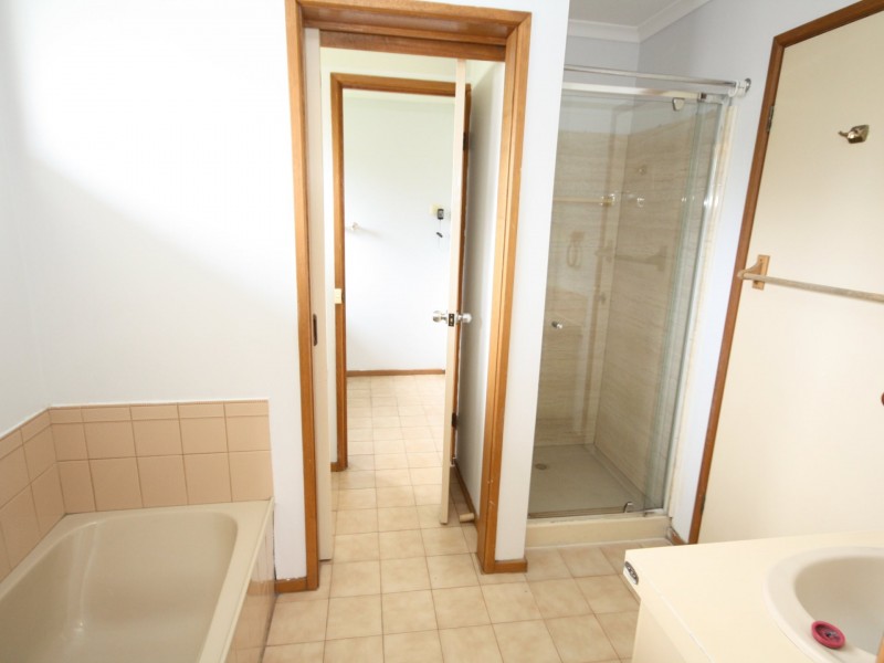 9 Gianni Court, Keysborough VIC 3173