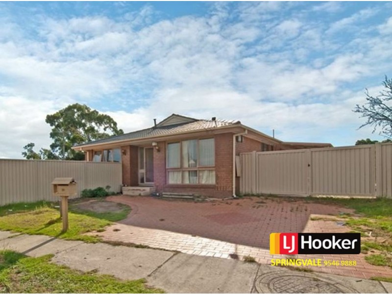 20 Liverpool Drive, Keysborough VIC 3173