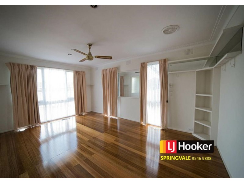 20 Liverpool Drive, Keysborough VIC 3173