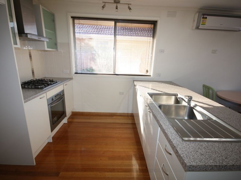 29 Kallista Road, Springvale VIC 3171