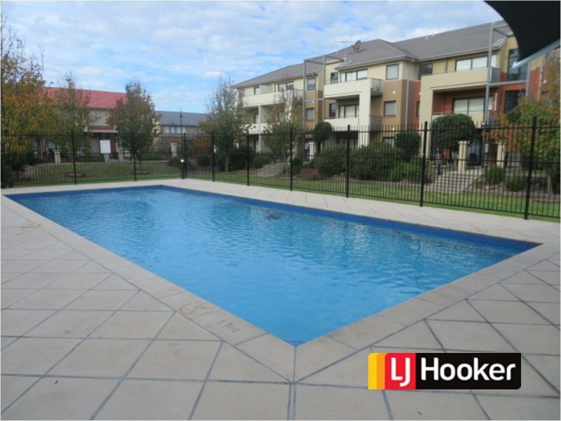 10/2 Monash Green Drive, Clayton VIC 3168