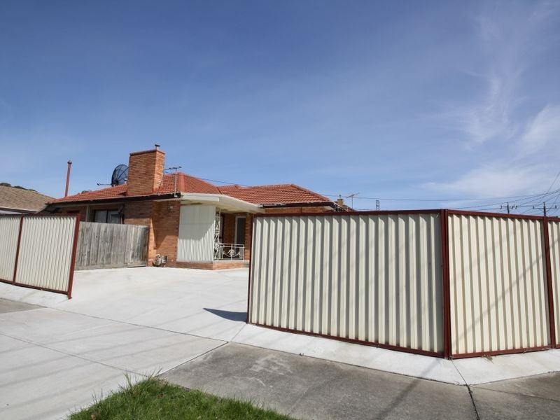 50 Lewis Street, Springvale VIC 3171