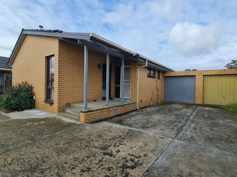 2/27 Lawn Road, Noble Park VIC 3174