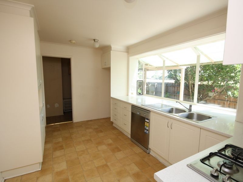 14 Beach Court, Keysborough VIC 3173