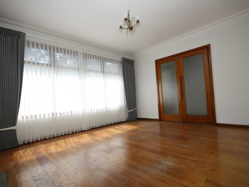 40 Woodward Street, Springvale VIC 3171