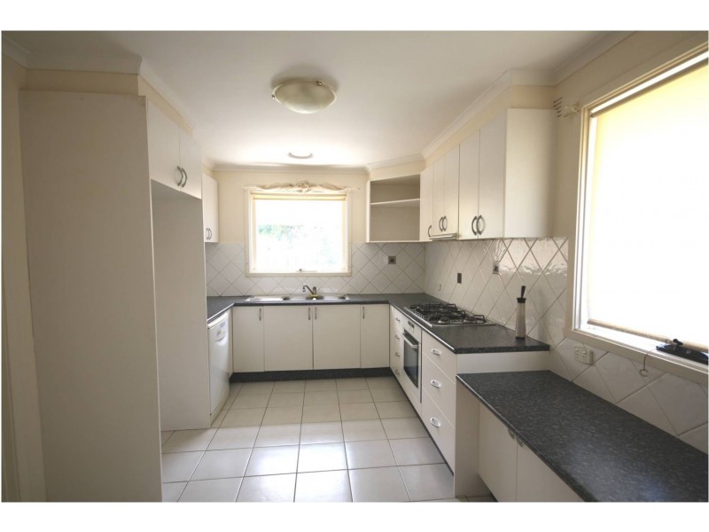 2 Bilbungra Drive, Keysborough VIC 3173