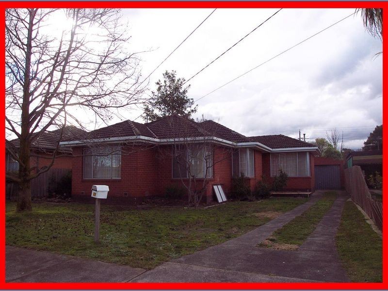 17 Regina Street, Springvale South VIC 3172