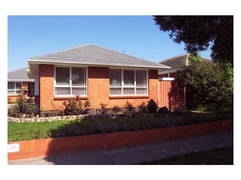 1/24 Balmoral Avenue, Springvale VIC 3171