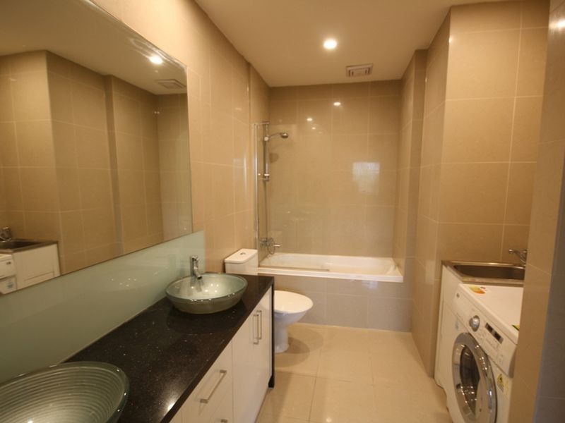 13/8 St. James Avenue, Springvale VIC 3171