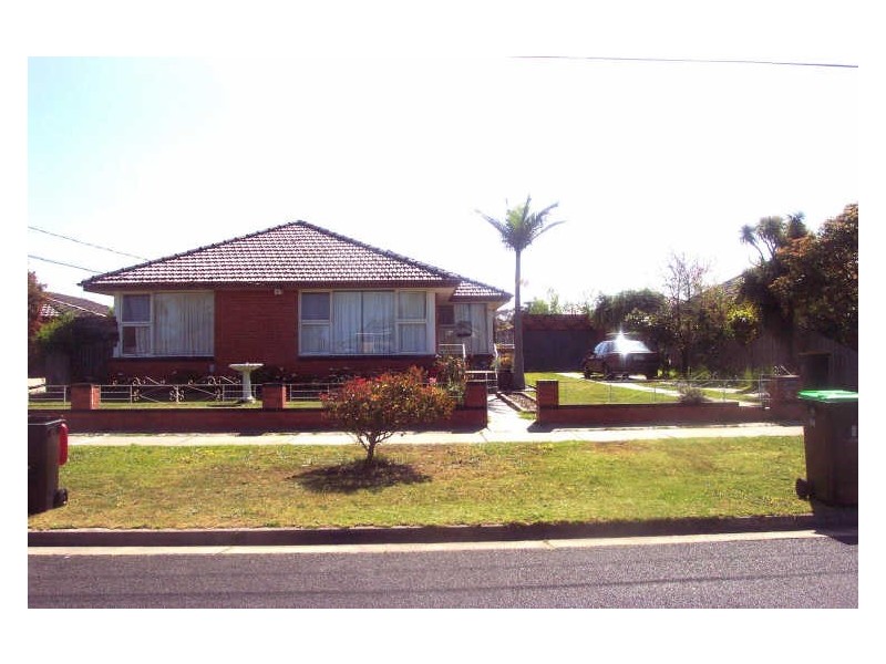 35 Tennyson Avenue, Clayton South VIC 3169