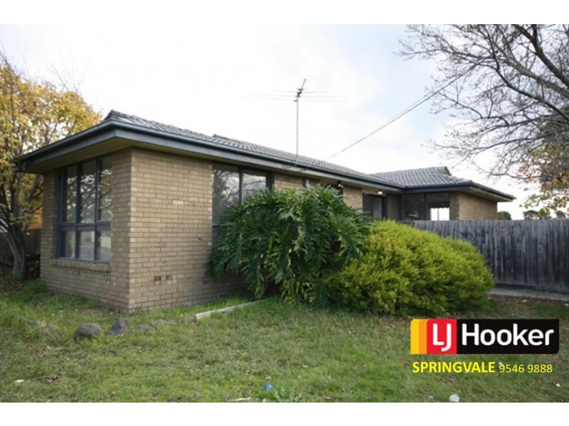 12 Leons Road, Springvale South VIC 3172