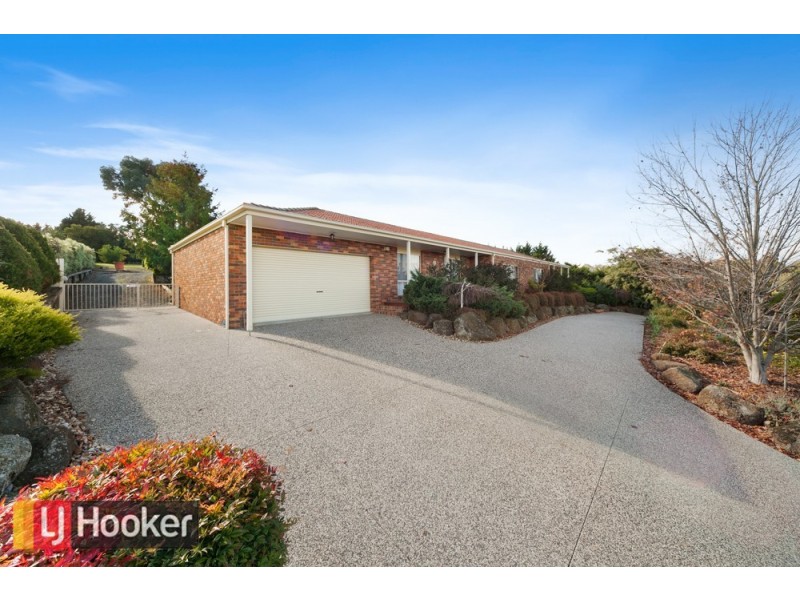 18-20 Cranston Close, Narre Warren North VIC 3804