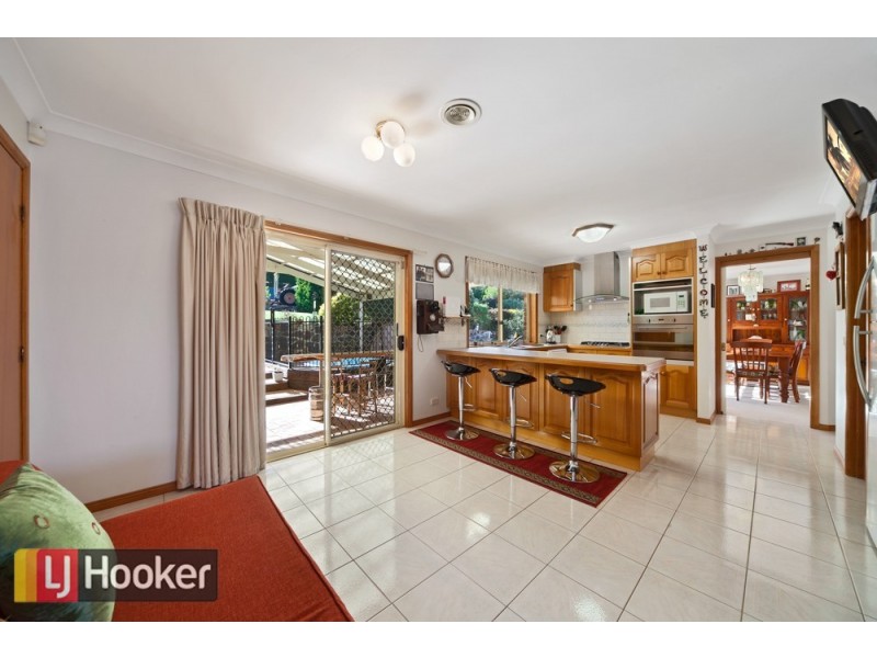 18-20 Cranston Close, Narre Warren North VIC 3804