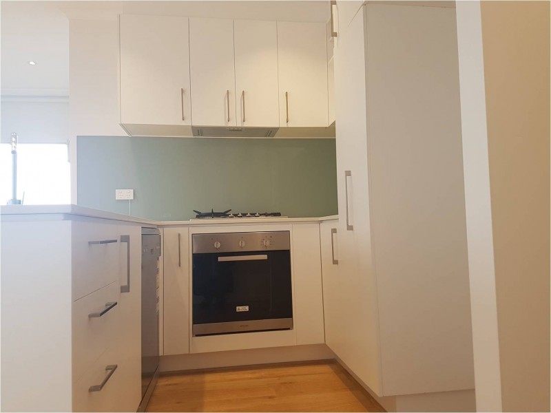 Apartment 504/28-30 Warwick Ave, Springvale VIC 3171