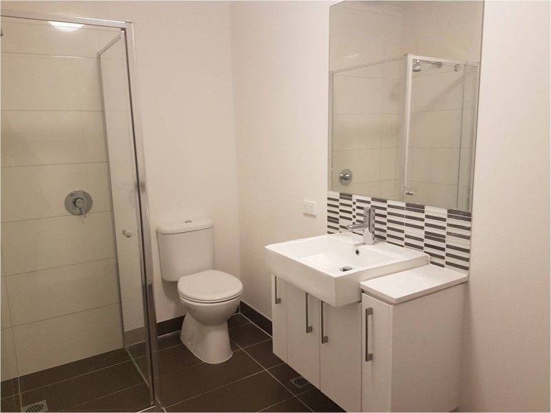 Apartment 504/28-30 Warwick Ave, Springvale VIC 3171