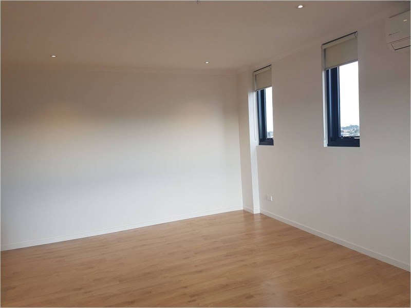 Apartment 504/28-30 Warwick Ave, Springvale VIC 3171