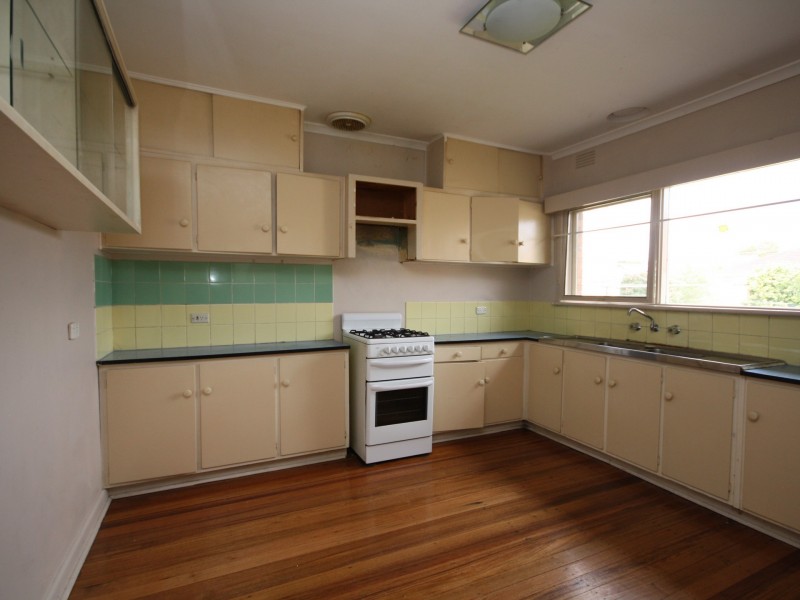 28 Heather Grove, Springvale VIC 3171