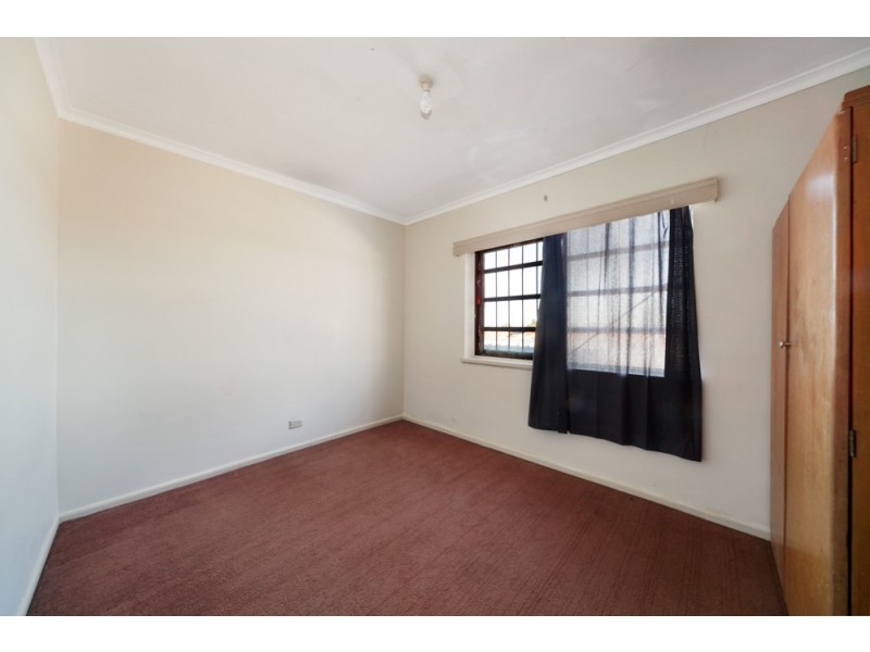 20 HEYINGTON CRES, Noble Park North VIC 3174