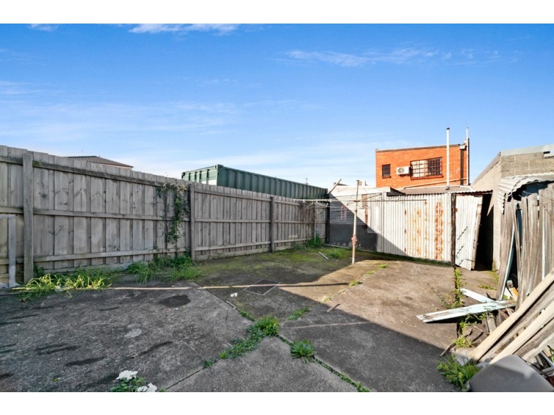 20 HEYINGTON CRES, Noble Park North VIC 3174