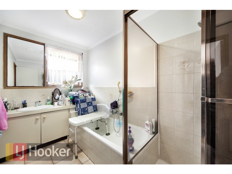 23 Chapel Road, Keysborough VIC 3173