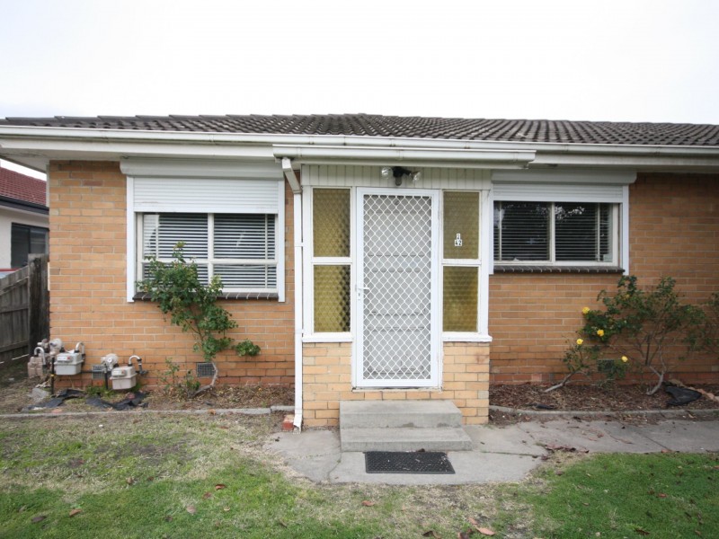 2/42 Lewis Street, Springvale VIC 3171