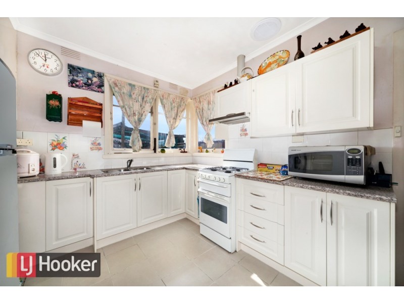 23 Goodwood Dr, Springvale VIC 3171