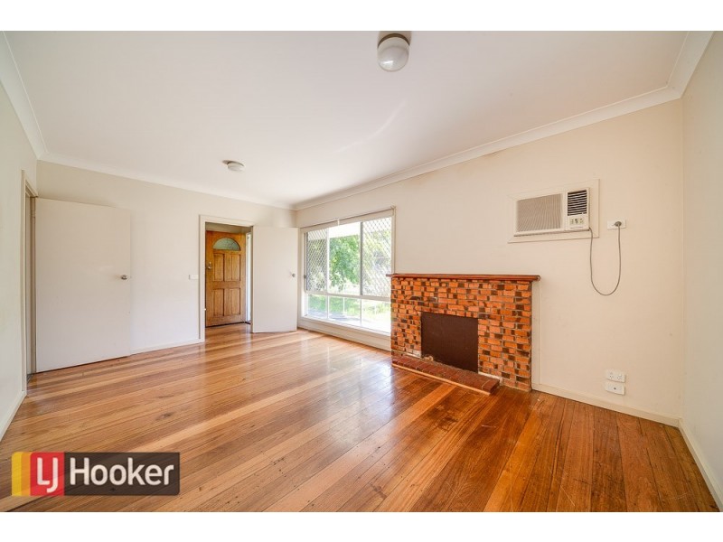 77 DOUGLAS STREET, Noble Park VIC 3174