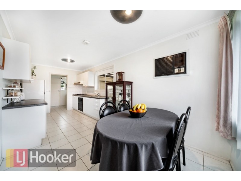 18 Andleon way, Springvale South VIC 3172