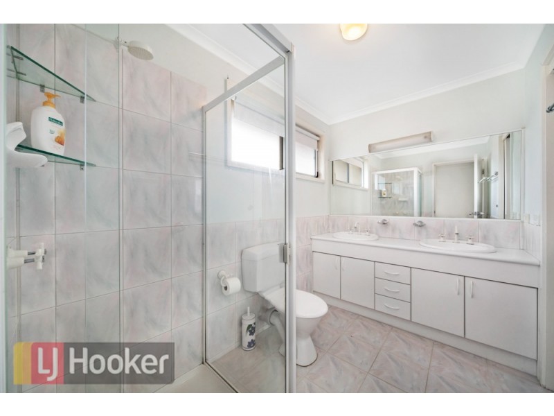 18 Andleon way, Springvale South VIC 3172