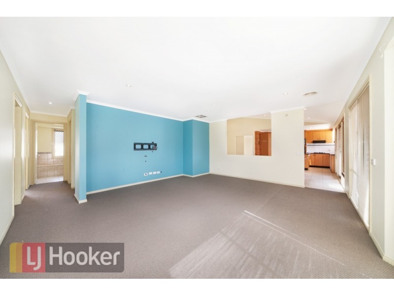 39 Eleanore Crescent, Hallam VIC 3803