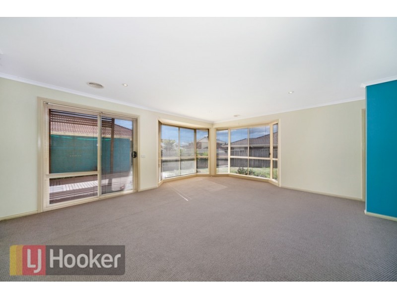 39 Eleanore Crescent, Hallam VIC 3803