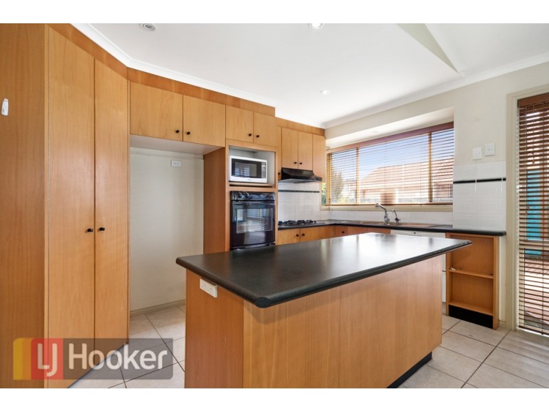 39 Eleanore Crescent, Hallam VIC 3803