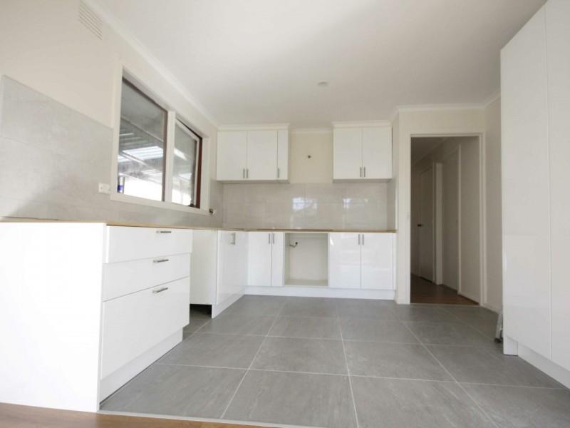 3 Sidney Street, Cranbourne VIC 3977