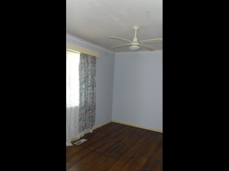 1 Silvan Grove, Hampton Park VIC 3976