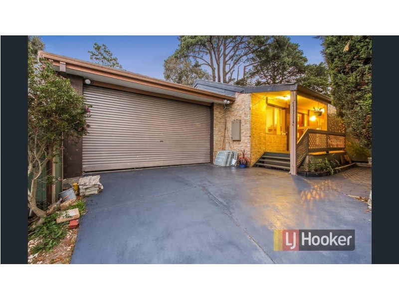 12 Eva Court, Hallam VIC 3803