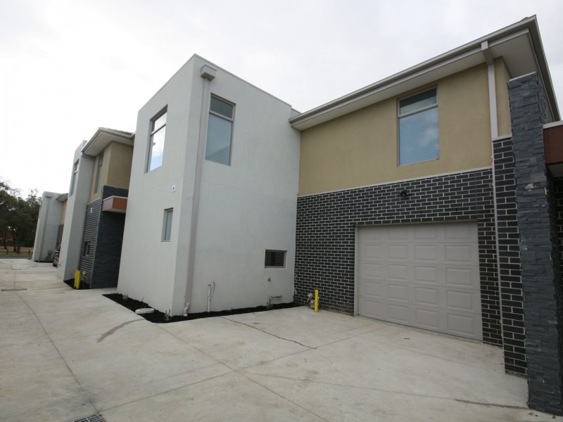 3/7 FURNEW STREET, Springvale VIC 3171