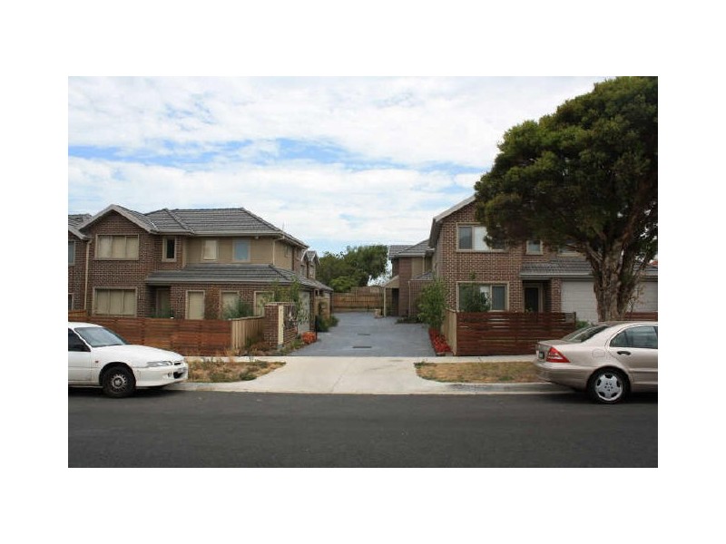 4/70-72 Princess Avenue, Springvale VIC 3171