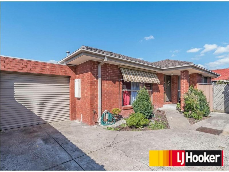 2/64 Ross Street, Dandenong VIC 3175